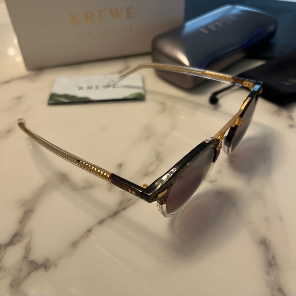 KREWE St. Louis Round Sunglasses with Mirror Lenses and Gold Detail - Picture 3 of 10